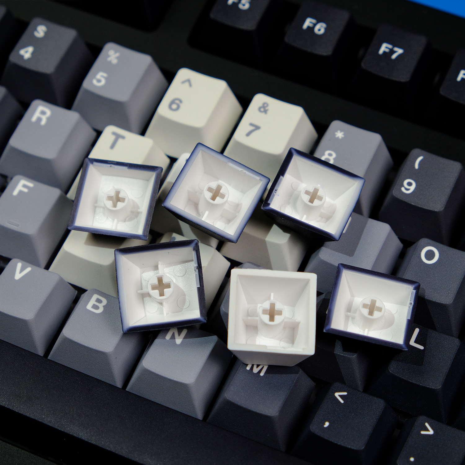 KYOMOT 128キー ブラックアンドホワイト ウォーズテ - Keyboard Gaming Black のレビューと価格